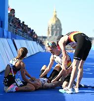Paris 2024 - Mixed Relay Triathlon Illustrations