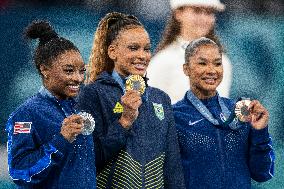 Paris 2024 - Gymnastics Floor - Podium Ceremony