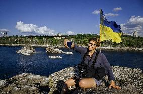 Water level drops in Dnipro River in Zaporizhzhia