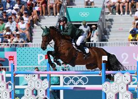 (PARIS2024)FRANCE-VERSAILLES-OLY-EQUESTRIAN