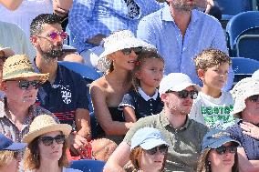 Paris 2024 - Jumping - Novak Djokovic And Family In The Stands