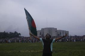 People Celebrates In Bangladesh