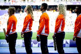 Paris 2024 - 4x400m Mixed Relay Medal Presentation