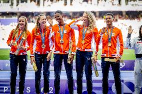 Paris 2024 - 4x400m Mixed Relay Medal Presentation