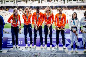 Paris 2024 - 4x400m Mixed Relay Medal Presentation