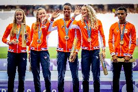 Paris 2024 - 4x400m Mixed Relay Medal Presentation