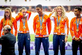 Paris 2024 - 4x400m Mixed Relay Medal Presentation