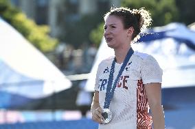 Paris 2024 - Fans welcome medalists at the Parc des Champions in Paris