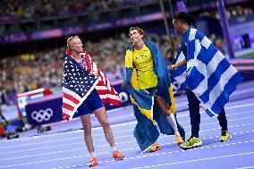 Paris 2024 - Duplantis Breaks Pole Vault World Record On Way To Gold