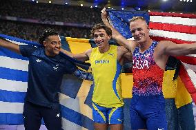 Paris 2024 - Duplantis Breaks Pole Vault World Record On Way To Gold