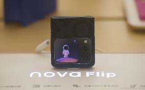 Huawei Nova Flip Foldable Screen Phone