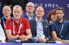 Paris 2024 - King Felipe Watches Basketball 3x3