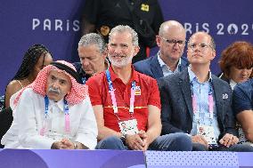 Paris 2024 - King Felipe Watches Basketball 3x3