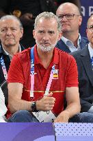 Paris 2024 - King Felipe Watches Basketball 3x3