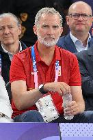 Paris 2024 - King Felipe Watches Basketball 3x3