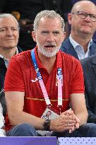 Paris 2024 - King Felipe Watches Basketball 3x3