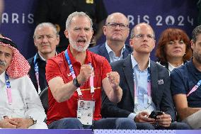 Paris 2024 - King Felipe Watches Basketball 3x3