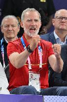 Paris 2024 - King Felipe Watches Basketball 3x3