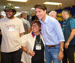 Trudeau Attends Folklorama Filipino Pavilion - Winnipeg