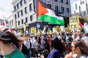 San Francisco Pro-Palestine Demonstration Marking 300 Days Of Israel's Bombardment Of Gaza