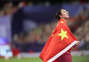 Paris 2024 - Valarie Allman Takes Gold in Women's Discus Throw