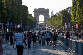 Paris 2024 - Champs-Elysees Avenue