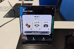 SAMSUNG Galaxy Fold6 Galaxy Flip6