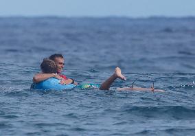 (PARIS2024)FRENCH POLYNESIA-TAHITI-OLY-SURFING