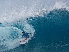 (PARIS2024)FRENCH POLYNESIA-TAHITI-OLY-SURFING