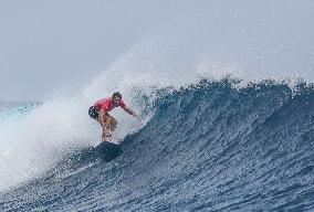 (PARIS2024)FRENCH POLYNESIA-TAHITI-OLY-SURFING