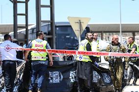 Israeli First Responders Attend Stabbing Scene at Jerusalem Checkpoint