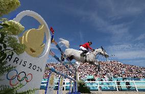 (PARIS2024)FRANCE-VERSAILLES-OLY-EQUESTRIAN