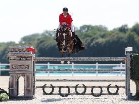 (PARIS2024)FRANCE-VERSAILLES-OLY-EQUESTRIAN