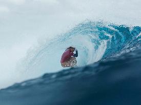 (PARIS2024)FRENCH POLYNESIA-TAHITI-OLY-SURFING