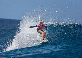 (PARIS2024)FRENCH POLYNESIA-TAHITI-OLY-SURFING