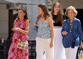 Spanish Queens And Princesses Out Shopping - Mallorca