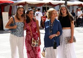 Spanish Queens And Princesses Out Shopping - Mallorca