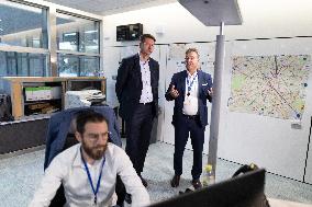 Minister of transport visits the RATP Control Station - Paris