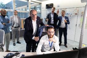 Minister of transport visits the RATP Control Station - Paris