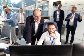 Minister of transport visits the RATP Control Station - Paris