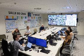 Minister of transport visits the RATP Control Station - Paris