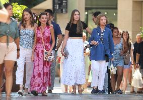 Spanish Queens And Princesses Out Shopping - Mallorca