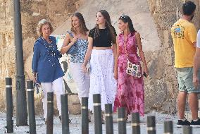 Spanish Queens And Princesses Out Shopping - Mallorca