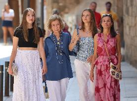 Spanish Queens And Princesses Out Shopping - Mallorca