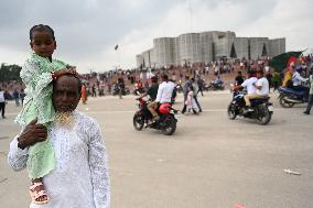 Dhaka Following Prime Minister's Resignation In Bangladesh.