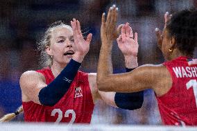 Volleyball - Olympic Games Paris 2024: Day 11