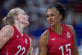 Volleyball - Olympic Games Paris 2024: Day 11