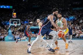 Paris 2024 - men's quarterfinal basketball match between Brazil and the USA