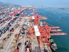 China Import And Export of Goods Trade Increased