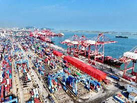 China Import And Export of Goods Trade Increased